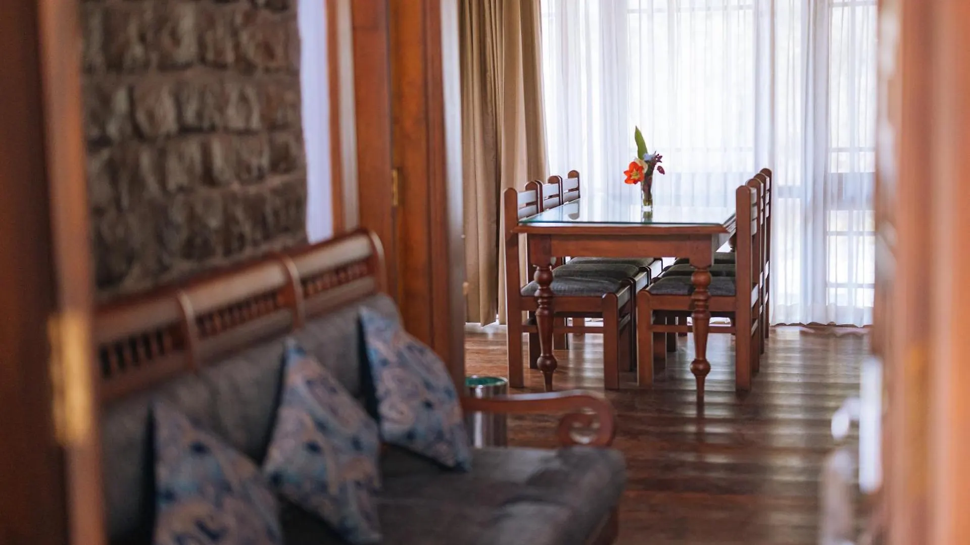 Elixir Woods Luxury Resort And Spa, Munnar