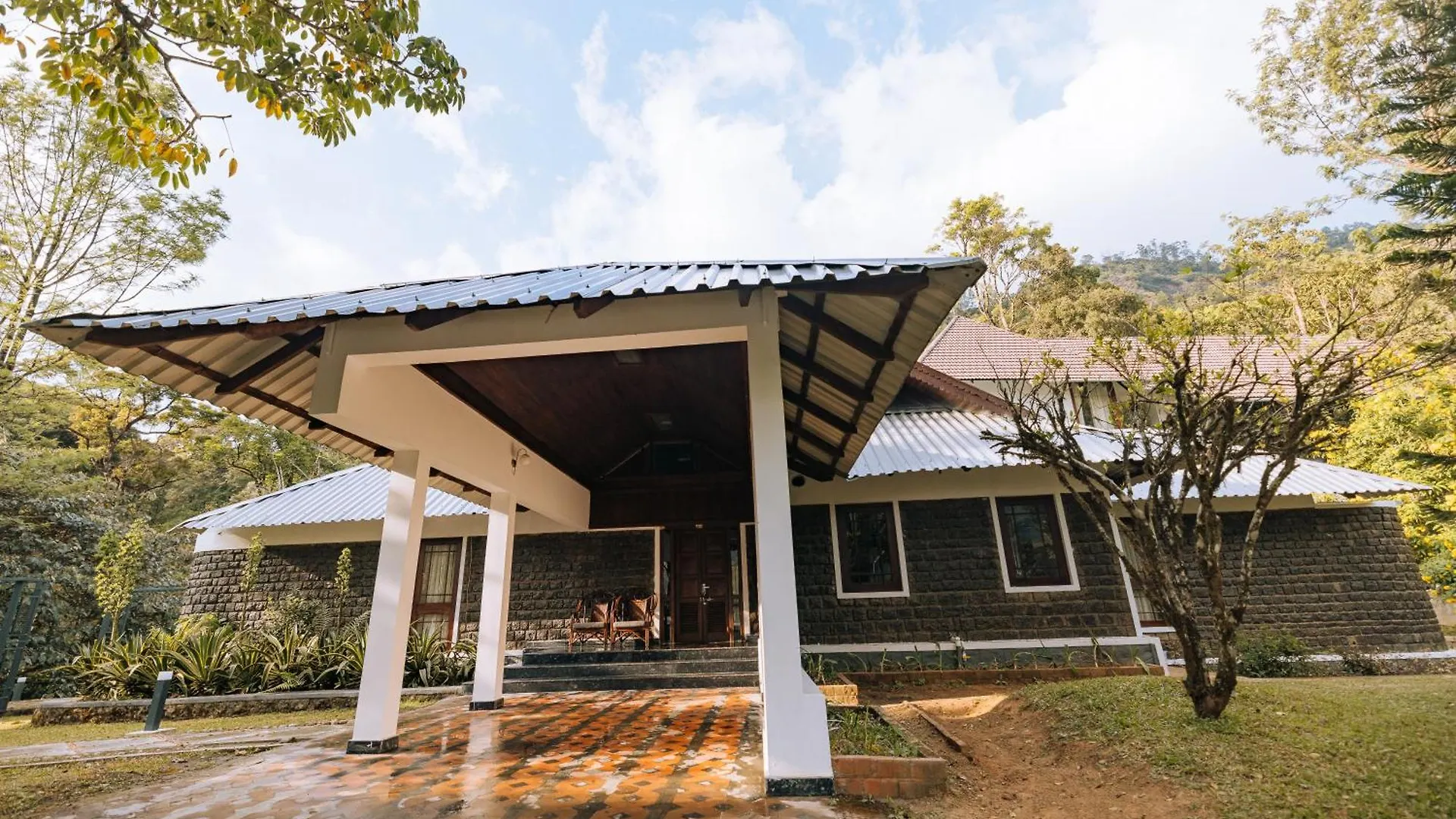Elixir Woods Luxury Resort And Spa, Munnar India