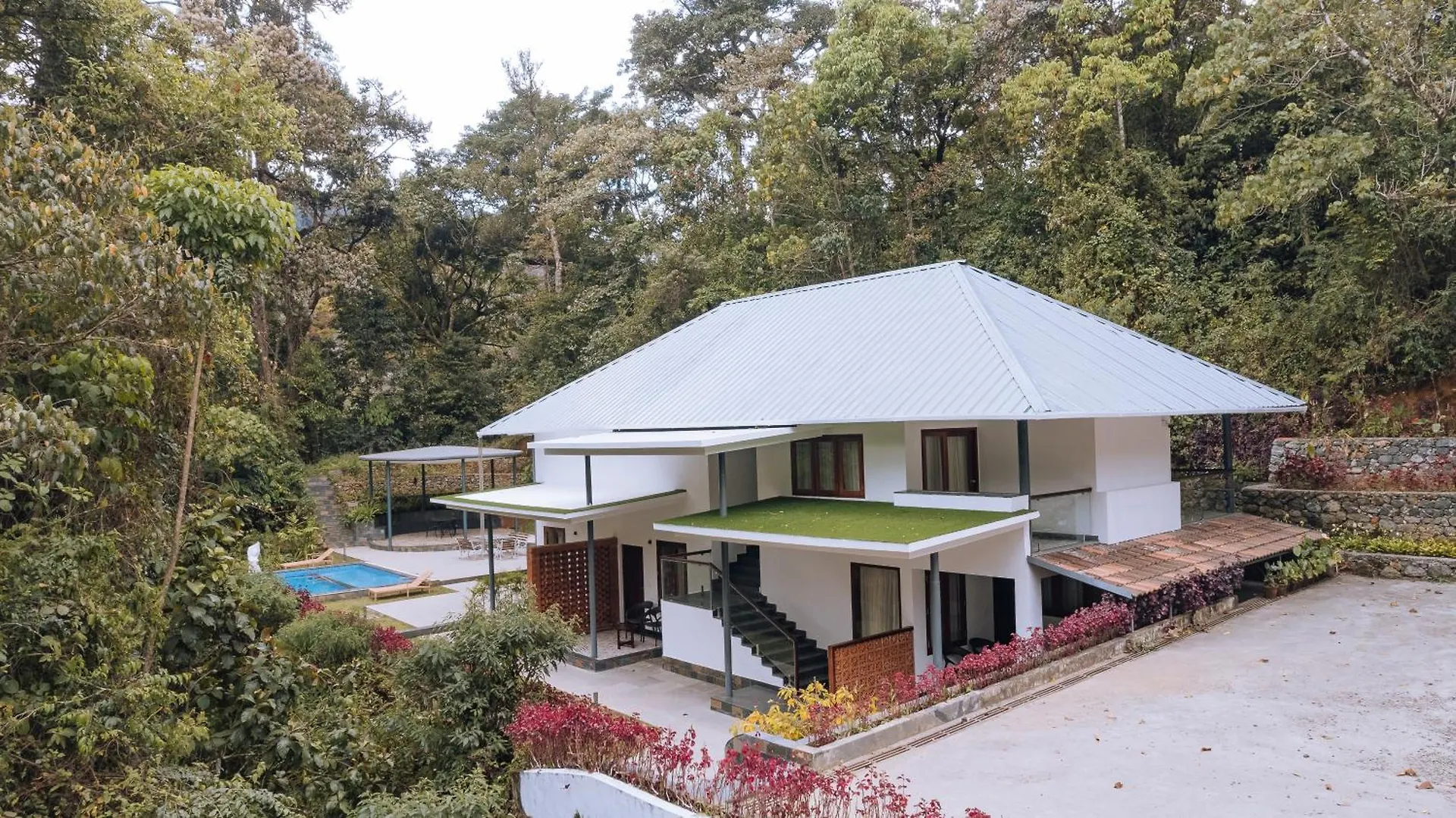 Elixir Woods Luxury Resort And Spa, Munnar