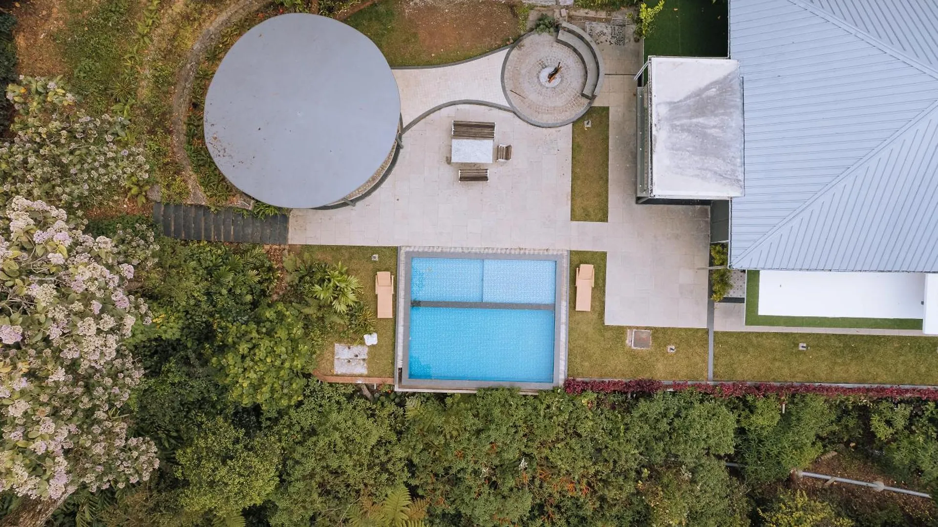 Elixir Woods Luxury Resort And Spa, Munnar