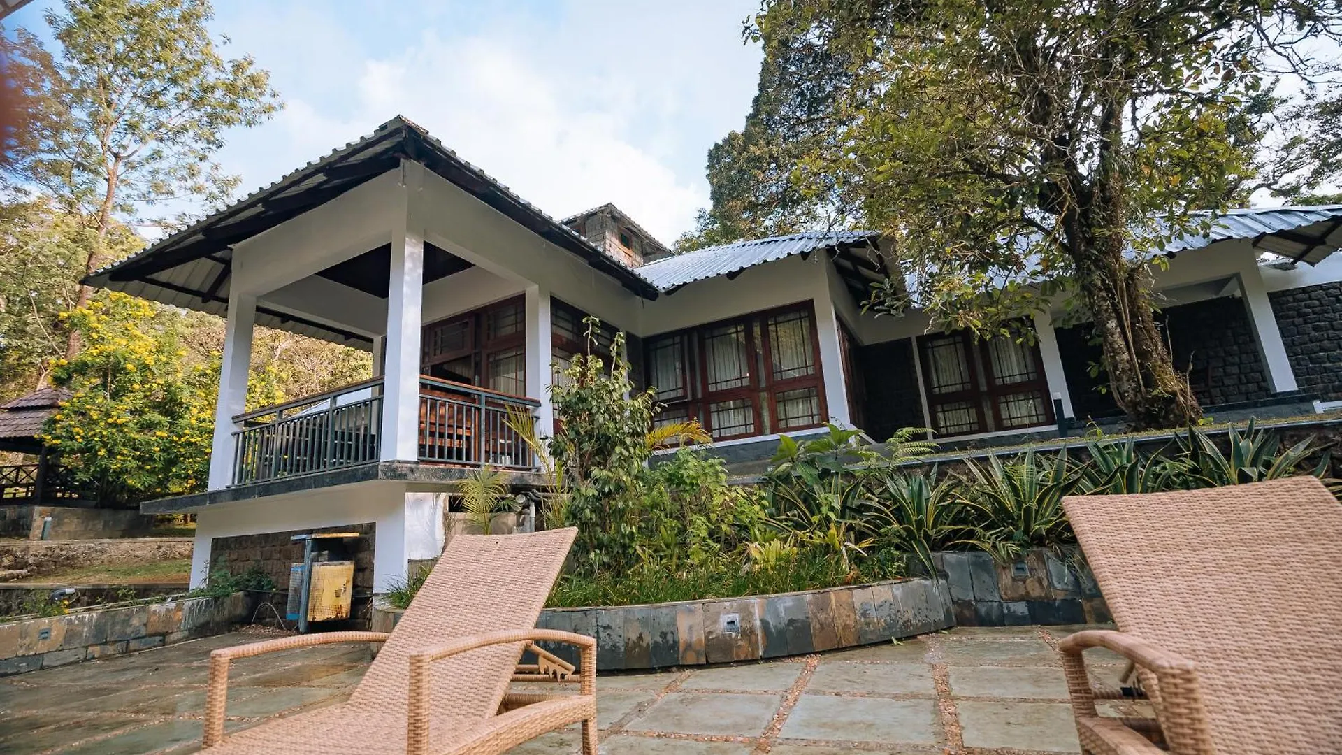 Elixir Woods Luxury Resort And Spa, Munnar