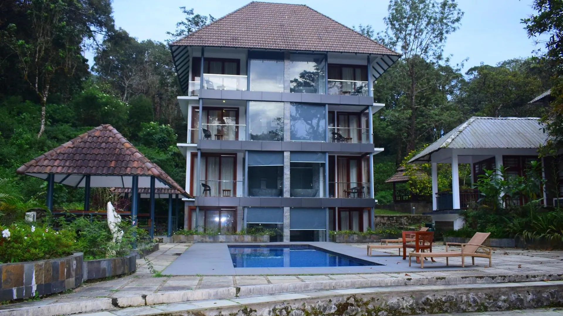 Elixir Woods Luxury Resort And Spa, Munnar India